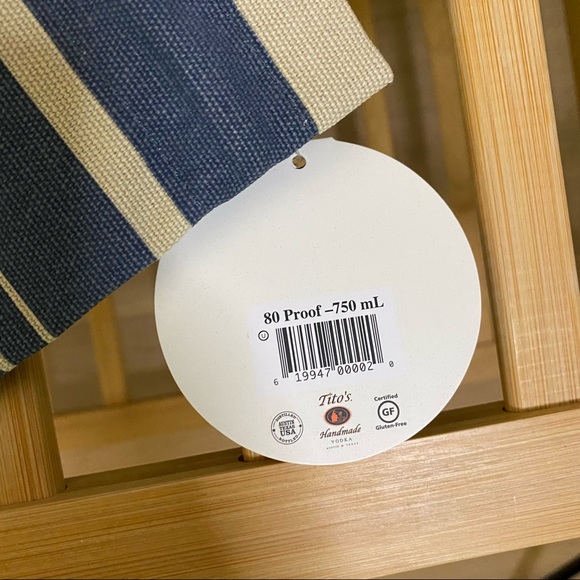 Limited Edition Summer 4th of July Bag for Tito’s Vodka 750mL Bottle (Bag Only) - Picture 5 of 7